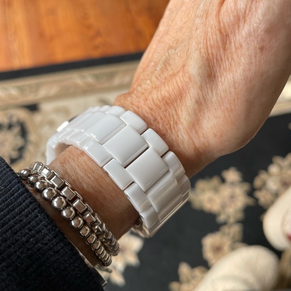 Fossil Relic Watch Porcelain - Picture 2 of 3